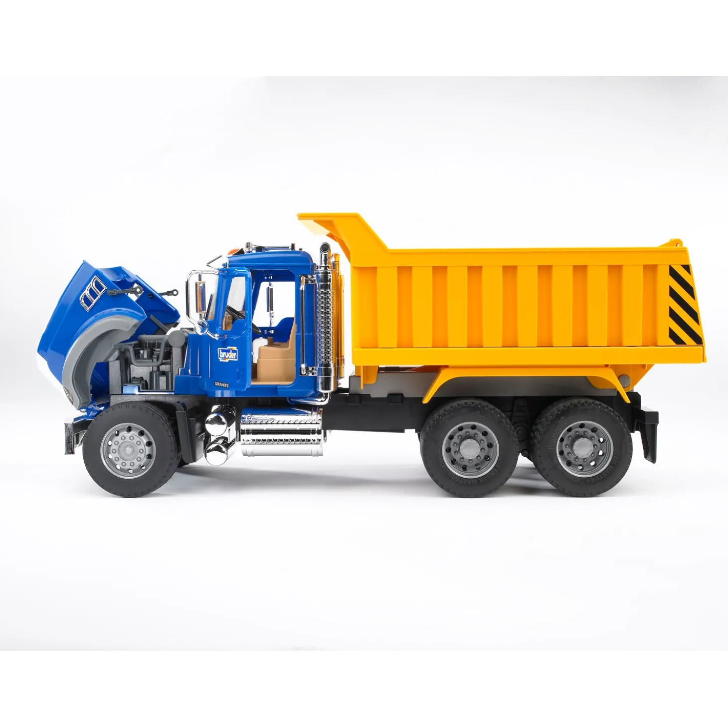 Bruder MACK Granite Dump Truck