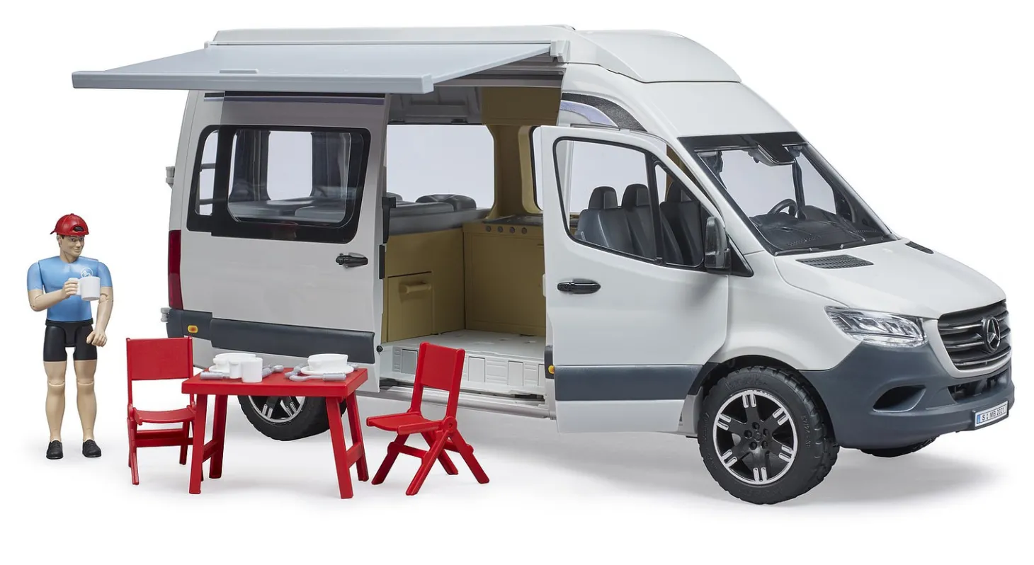 Bruder MB Sprinter Camper with Driver 02672