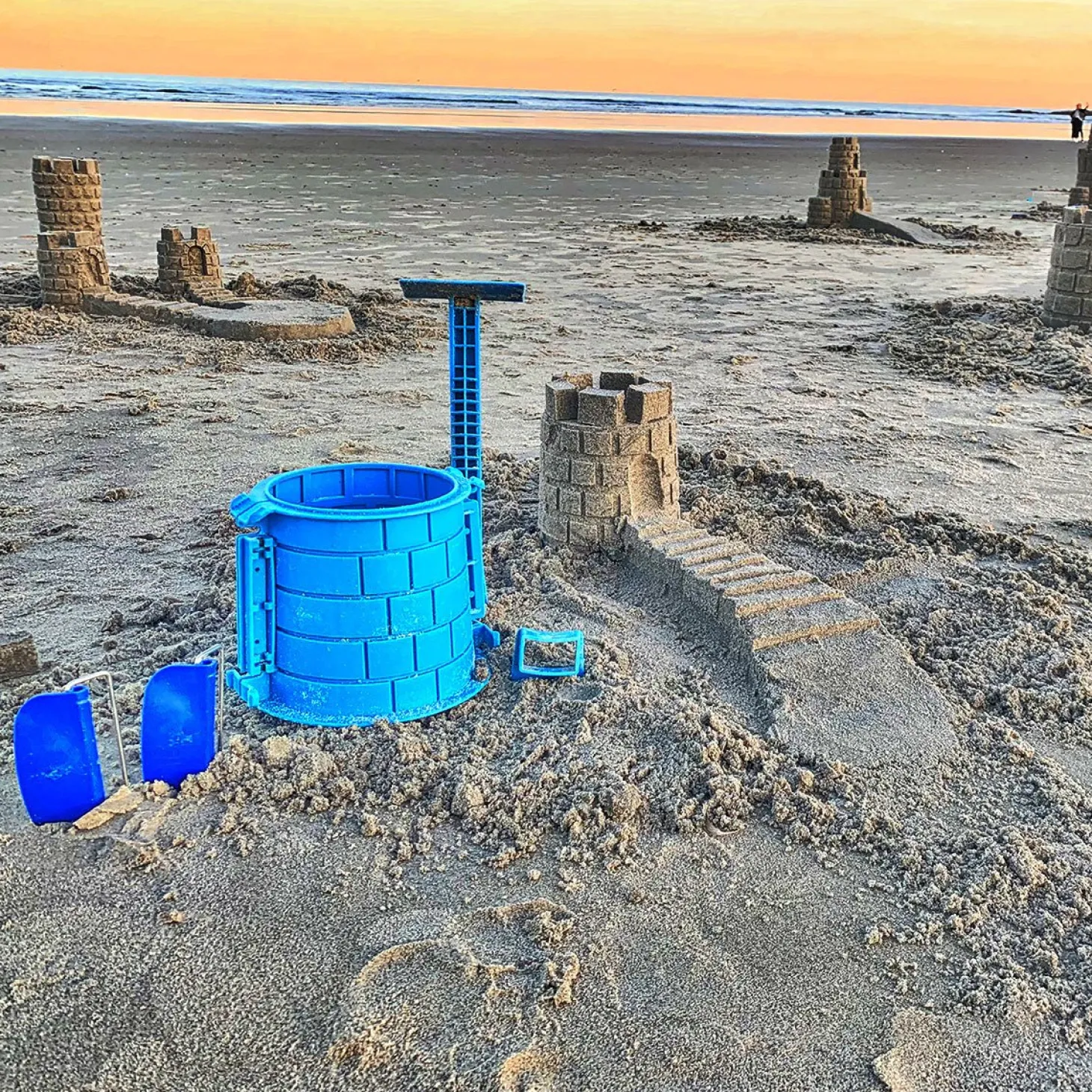 Create A Castle Sand & Snow Starter Kit