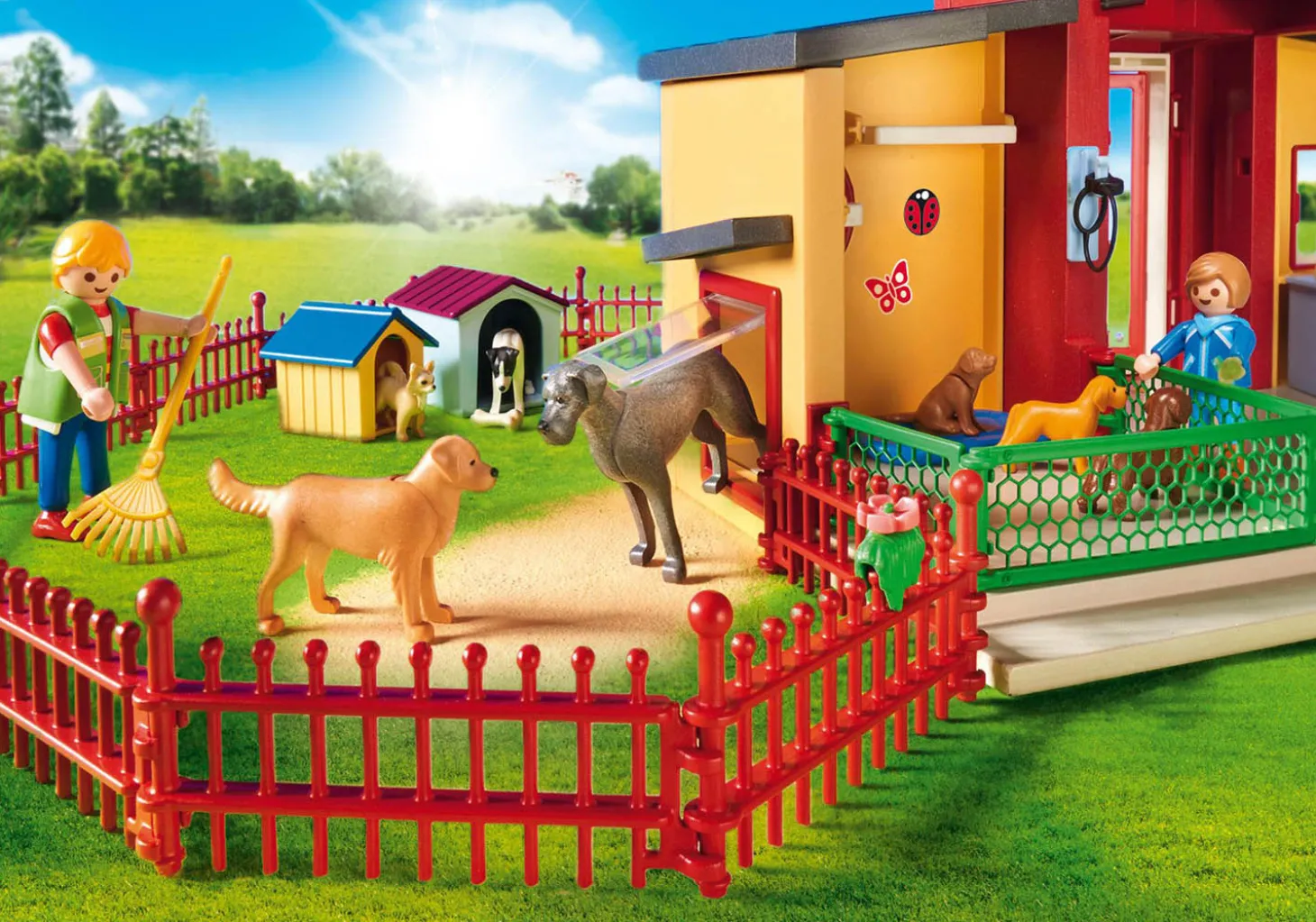 Playmobil Tiny Paws Pet Hotel
